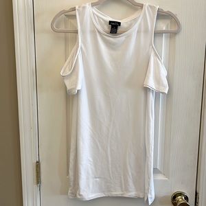 Women’s Short Sleeve Tee - Shoulder Cutouts